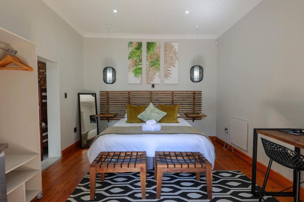 Guest Suites On Connor Bloemfontein Bagian luar foto