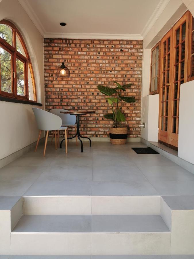 Guest Suites On Connor Bloemfontein Bagian luar foto