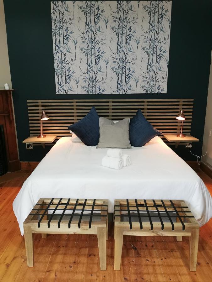 Guest Suites On Connor Bloemfontein Bagian luar foto