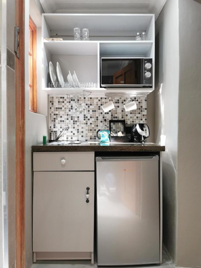 Guest Suites On Connor Bloemfontein Bagian luar foto